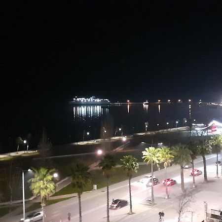 Seaside Apartment Vlorë Esterno foto