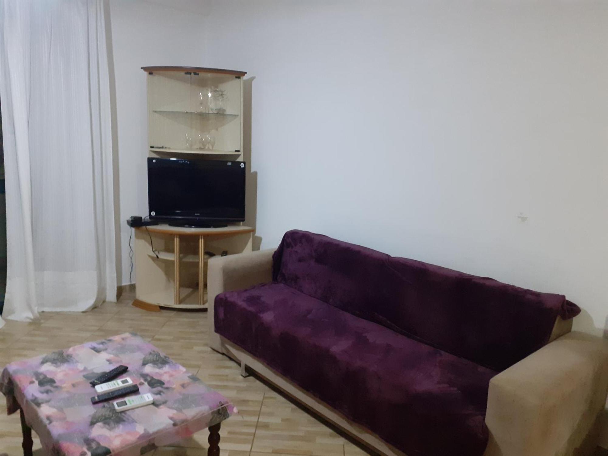 Seaside Apartment Vlorë Esterno foto
