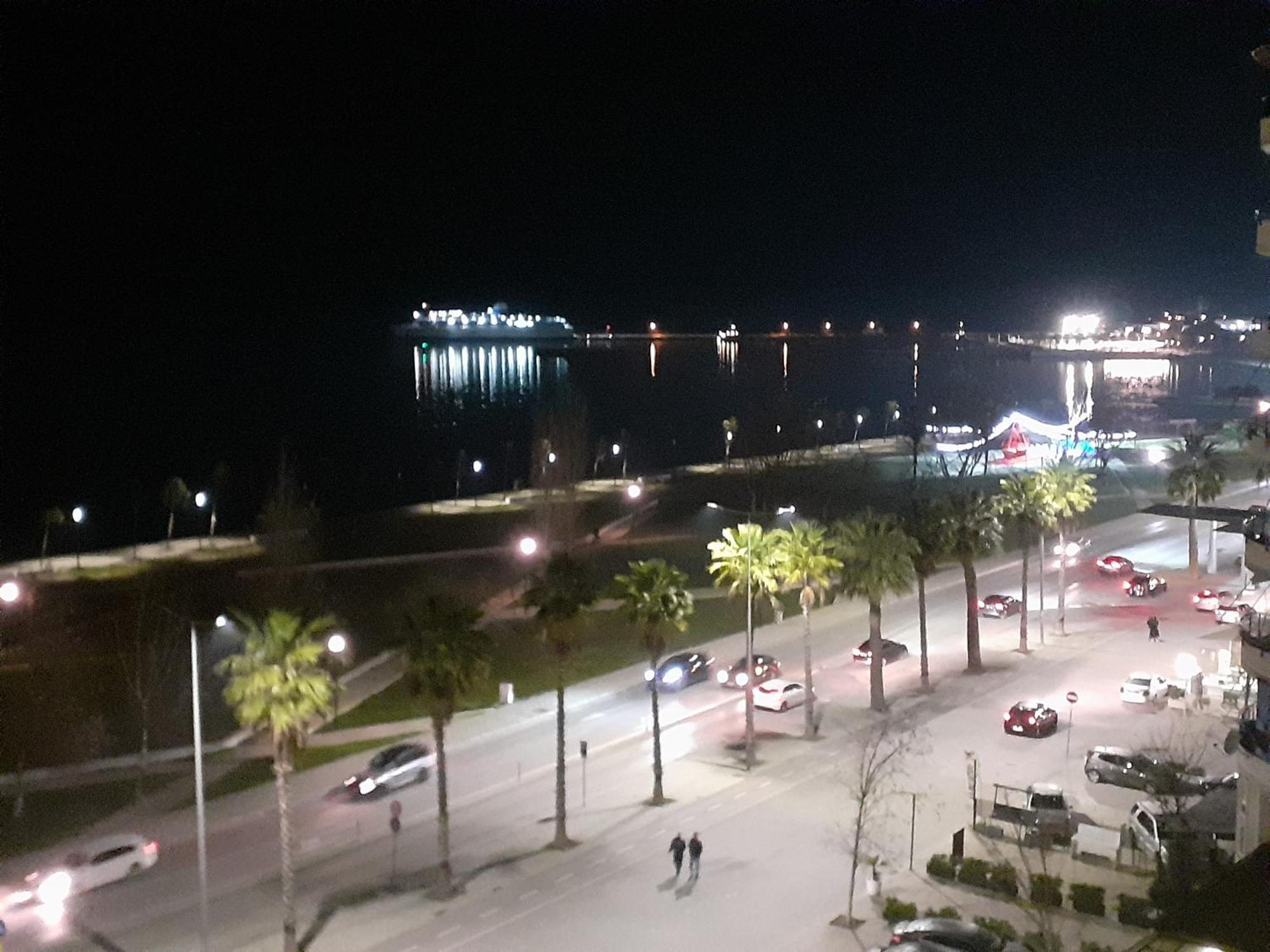 Seaside Apartment Vlorë Esterno foto